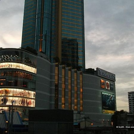 Zen Rooms Silom 12 Bangkok Exterior foto